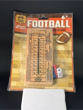 NWT Greenbrier Football Wooden Travel Game 2 Player Peg Dice Game 2018 Sealed